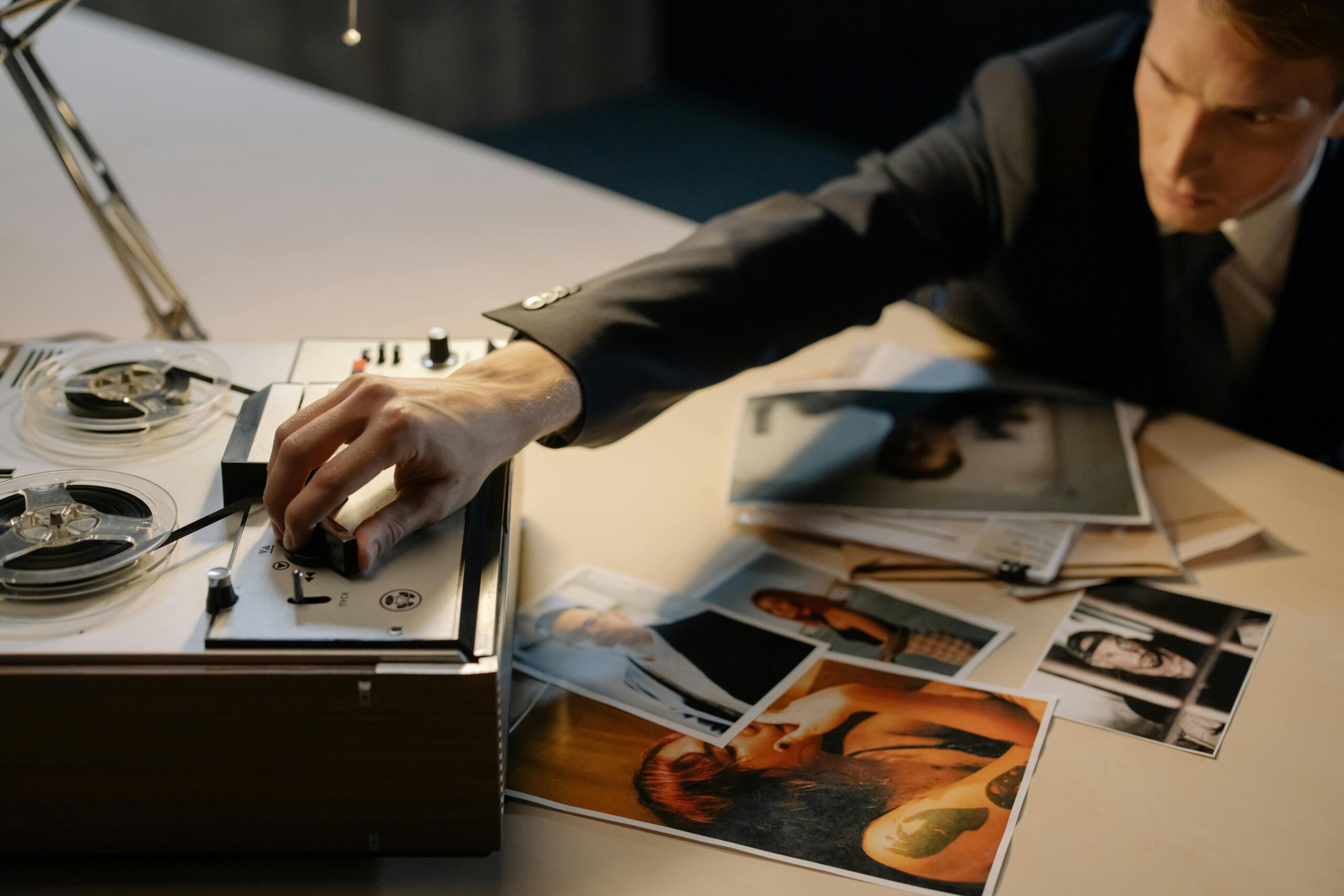 Licensed private investigator conducting surveillance